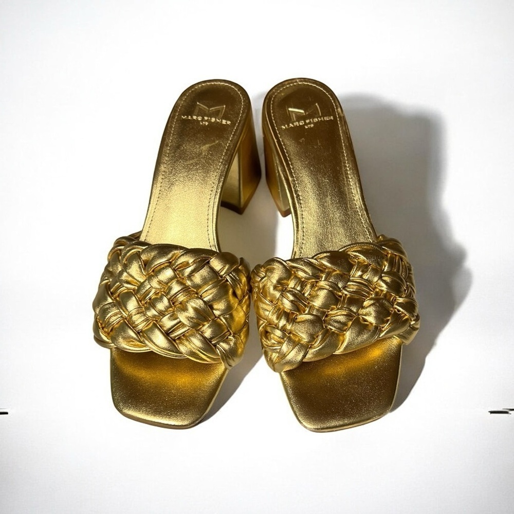 🌻NEW NWOT Marc Fisher Gold Nahea Woven Strap Sandals Size 5.5